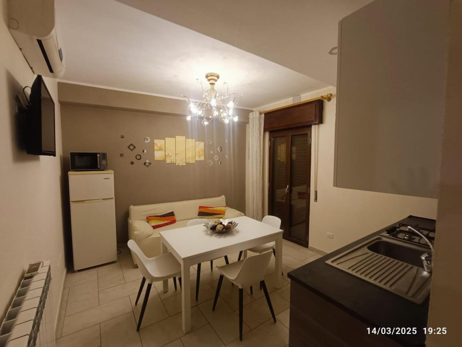 Taormina Castle And Sea View Apartment Bagian luar foto