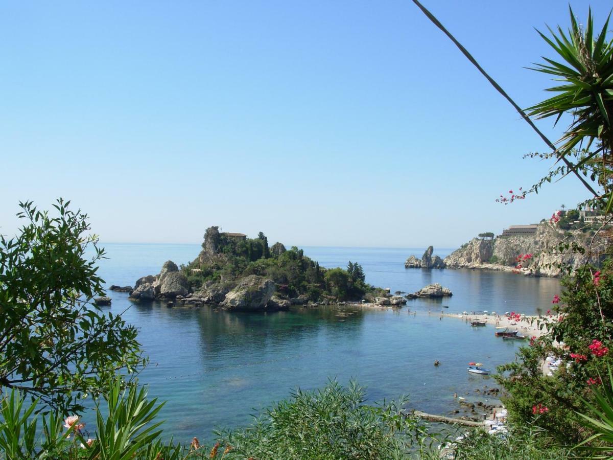 Taormina Castle And Sea View Apartment Bagian luar foto