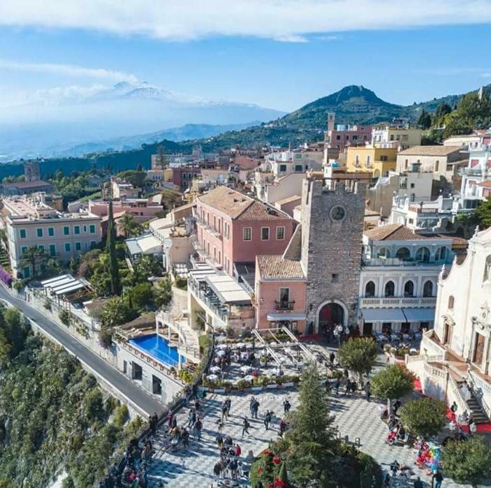 Taormina Castle And Sea View Apartment Bagian luar foto